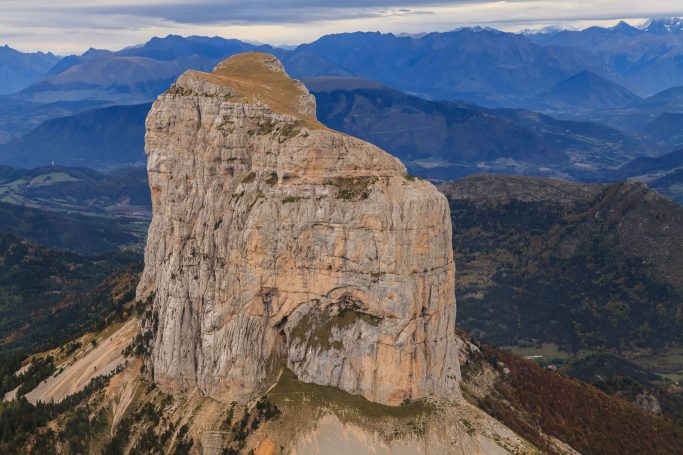 Survol du Mont Aiguille
